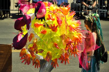 New York, Ny - 16 Haziran: İnsanlar katılmak 36 yıllık Mermaid Parade Coney Island 16 Haziran 2018 New York'ta. 