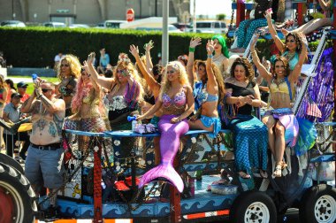New York, Ny - 16 Haziran: İnsanlar katılmak 36 yıllık Mermaid Parade Coney Island 16 Haziran 2018 New York'ta. 