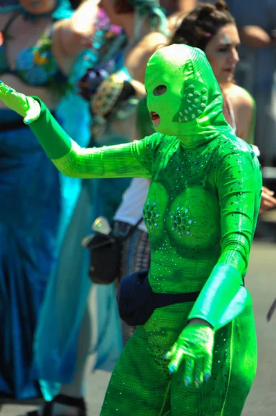 Nueva York Junio Gente Participa 36º Desfile Anual Sirenas Coney — Foto de Stock