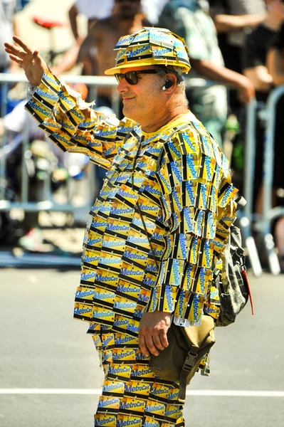 New York, Ny - 16 Haziran: İnsanlar katılmak 36 yıllık Mermaid Parade Coney Island 16 Haziran 2018 New York'ta. 