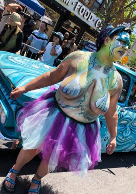 New York, Ny - 16 Haziran: İnsanlar katılmak 36 yıllık Mermaid Parade Coney Island 16 Haziran 2018 New York'ta. 