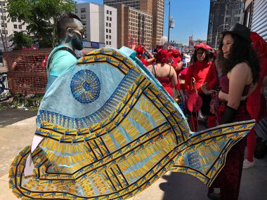New York, Ny - 16 Haziran: İnsanlar katılmak 36 yıllık Mermaid Parade Coney Island 16 Haziran 2018 New York'ta. 