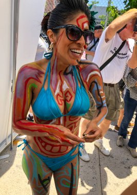 New York, Ny - 16 Haziran: İnsanlar katılmak 36 yıllık Mermaid Parade Coney Island 16 Haziran 2018 New York'ta. 