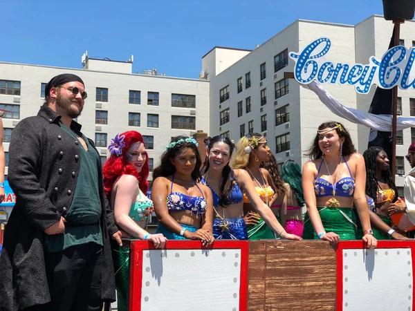 New York June People Participate 36Th Annual Mermaid Parade Coney — Stock Photo, Image