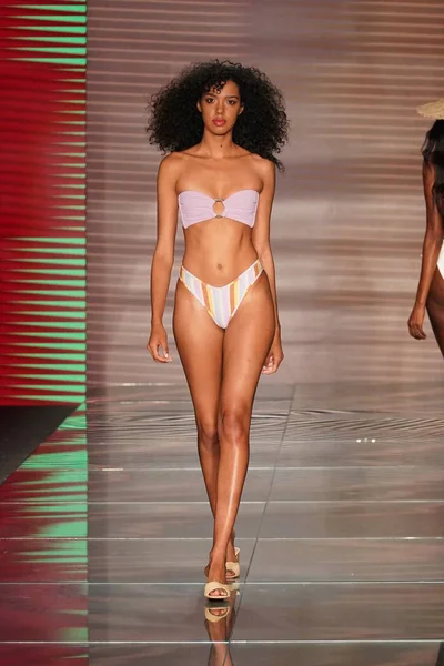 Miami Beach July Model Walks Runway Montce Swim Resort Spring — Stock Photo, Image