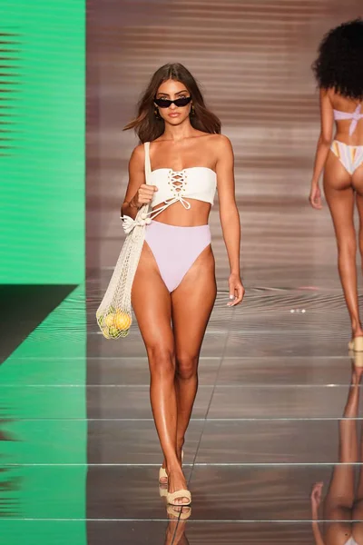 Miami Beach July Model Walks Runway Montce Swim Resort Spring — Stock Photo, Image