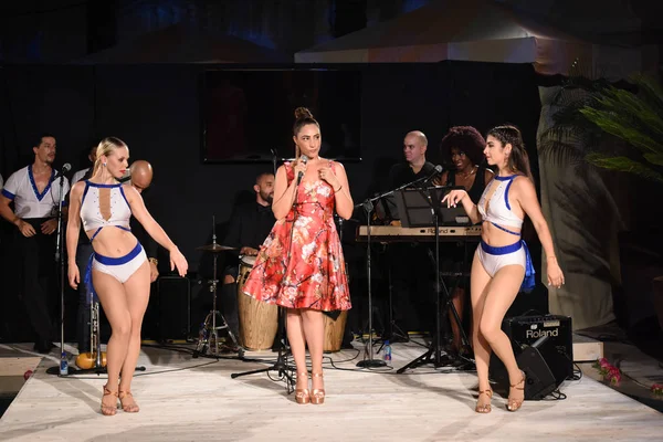 Miami Beach Julho Performance Musical Pista Ishine365 Durante Feira Moda — Fotografia de Stock