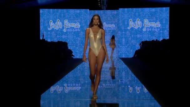 Miami Beach July Model Walks Runway Luli Fama Swim Paraiso — Stock Video