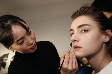 New York, Ny - Şubat 12:general atmospere Bevza moda gösterisi sırasında New York hafta, sahne arkasında: gösterir Galerisi Galeri II 12 Şubat 2018 NYC üzerinde bahar Studios
