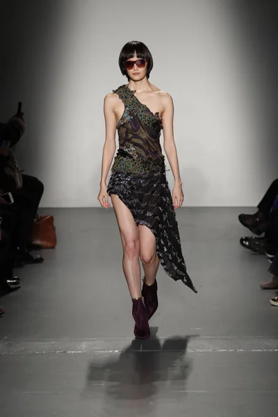 New York February Model Walks Runway Custo Barcelona Fashion Show — Stock Photo, Image