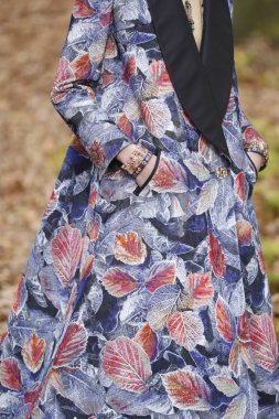 Paris, Fransa - Mart 06: Manken pist Chanel gösterisi sırasında bölümü, Paris moda hafta kadın giyim Sonbahar/Kış 2018/2019 olarak 6 Mart 2018 Paris, Fransa'da yürür. 