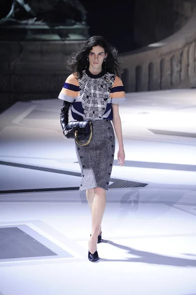 Paris France March Model Walks Runway Louis Vuitton Show Part — Stock Photo, Image