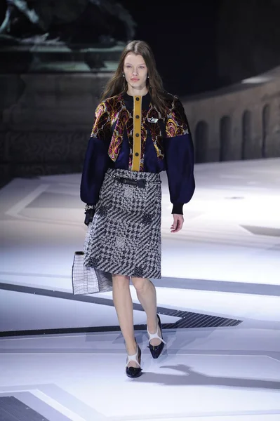 Paris France March Model Walks Runway Louis Vuitton Show Part — Stock Photo, Image