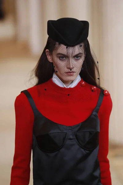 Paris Frankrike Mars Modell Går Banan Nina Ricci Show Som — Stockfoto