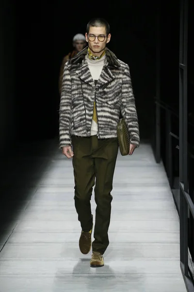 New York February Model Walks Runway Bottega Veneta Fall Winter — Stock Photo, Image