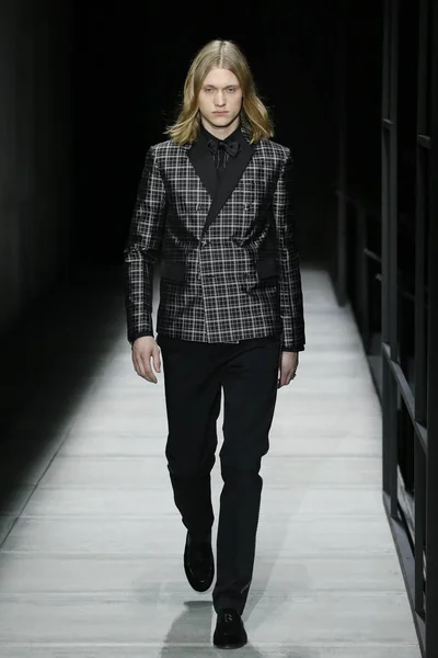 New York February Model Walks Runway Bottega Veneta Fall Winter — Stock Photo, Image