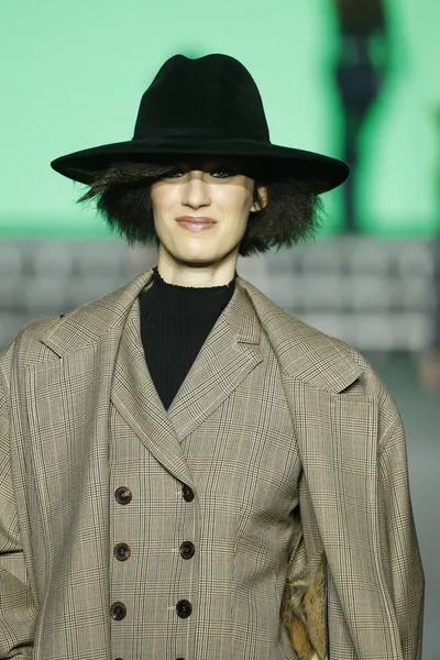 Paris França Março Modelo Caminha Pista Durante Desfile Sonia Rykiel — Fotografia de Stock