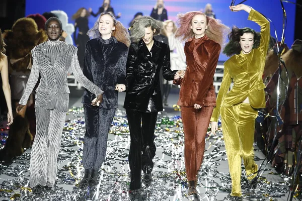 Paris Frankrike Mars Modeller Runway Finalen Sonia Rykiel Show Som — Stockfoto