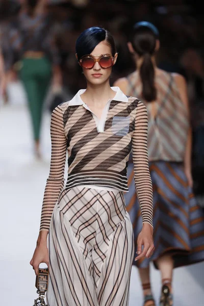 Milan Italy September Model Walks Runway Fendi Show Milan Fashion — Stock Photo, Image