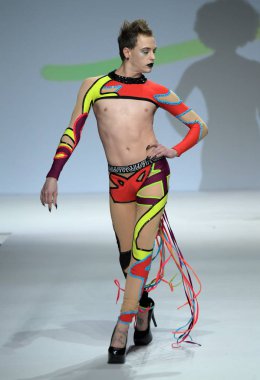 New York, Ny - Eylül 07: Laganja Estranja tarihinde 7 Eylül 2017 Marco Marco - Eylül 2017 - New York moda haftası sırasında New York'ta pist yürür