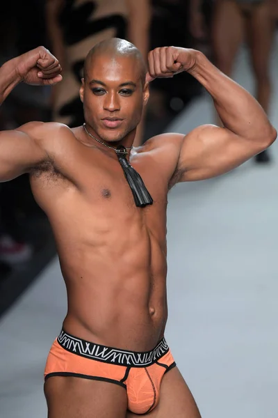 New York September Keith Reliford Walks Runway Marco Marco September — Stock Photo, Image