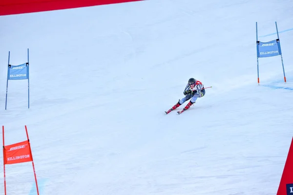 基林顿 11月24日 2018年11月24日在佛蒙特州基林顿举行的奥迪Fis滑雪世界杯 基林顿杯上 瑞典的马格达莱娜 费耶尔斯特罗姆在终点区进行了第二次大型滑雪赛 — 图库照片
