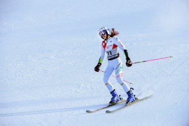 Killington, Vt - Kasım 24: Marta Bassino İtalya Bitiş alanında büyük slalom Audi FIS kayak Dünya Kupası - 24 Kasım 2018 Killington, Vermont bardakta Killington adlı ikinci Çalıştır sonra. 