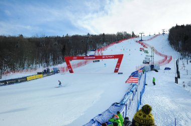Killington, - Kasım 24: Audi FIS alp Kayak Dünya Kupası bayanlar dev Slalom 24 Kasım 2018 üzerinde Killington ABD sırasında alan bitirmek için bir genel bakış.