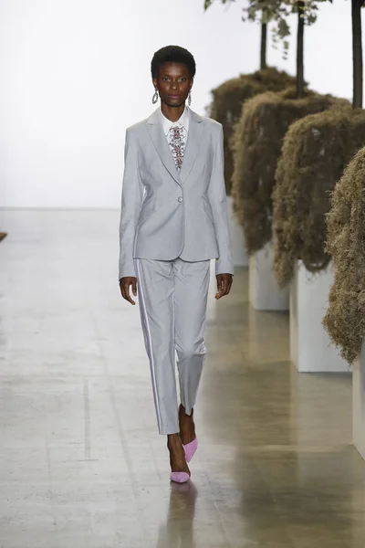 New York Eylül Model Yürür Badgley Mischka New York Moda — Stok fotoğraf