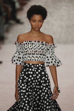 New York, Ny - 10 Eylül: Carolina Herrera New York moda haftası sırasında: 10 Eylül 2018 dizileri New York City.