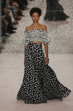 New York, Ny - 10 Eylül: Carolina Herrera New York moda haftası sırasında: 10 Eylül 2018 dizileri New York City.