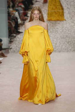 New York, Ny - 10 Eylül: Carolina Herrera New York moda haftası sırasında: 10 Eylül 2018 dizileri New York City.