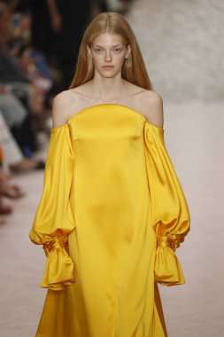 New York, Ny - 10 Eylül: Carolina Herrera New York moda haftası sırasında: 10 Eylül 2018 dizileri New York City.