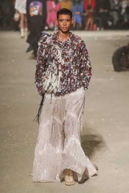 New York, Ny - 11 Eylül: Manken pist koç 1941 için New York moda haftası sırasında yürür: gösterir üzerinde 11 Eylül 2018 New York City.