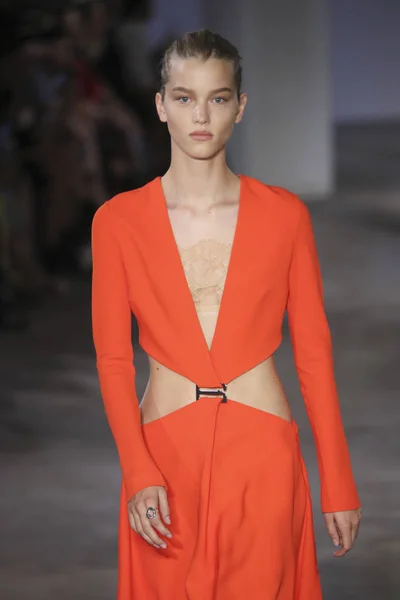 New York Szeptember Dion Lee Divat Show Kifutón Szeptember 2018 — Stock Fotó