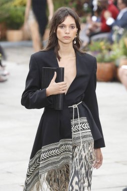 New York, Ny - 11 Eylül: Manken pist Oscar De La Renta için New York moda haftası sırasında yürür: gösterir, New York'ta 11 Eylül 2018 üzerinde bahar Studios Teras.