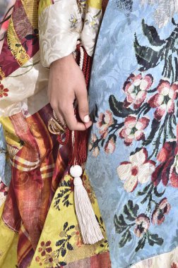 New York, Ny - 11 Eylül: Bella Hadid New York moda haftası sırasında Oscar De La Renta için pist yürür: gösterir, New York'ta 11 Eylül 2018 üzerinde bahar Studios Teras.