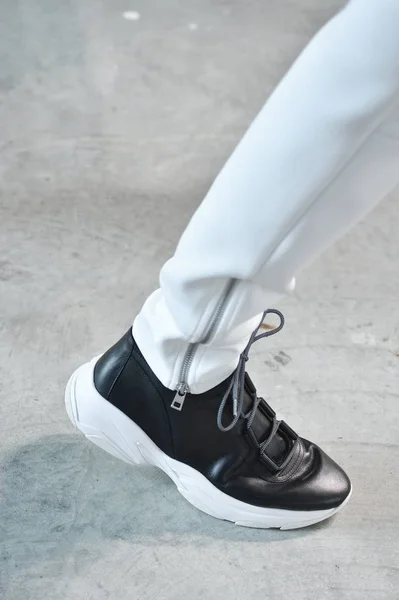 Nova Iorque Setembro Modelo Caminha Pista Usando Michael Kors Spring — Fotografia de Stock