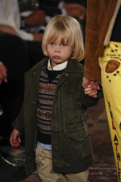 New York September Model Walks Runway Ralph Lauren Fashion Show — Stock Photo, Image