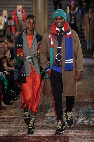 New York September Een Model Wandelingen Landingsbaan Voor Ralph Lauren — Stockfoto