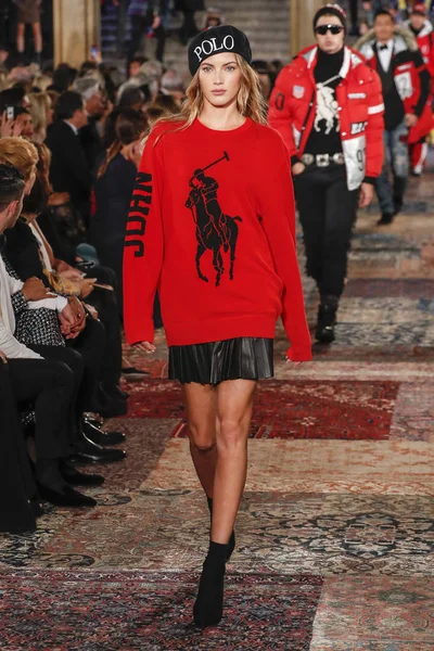 New York September Model Walks Runway Ralph Lauren Fashion Show — Stock Photo, Image