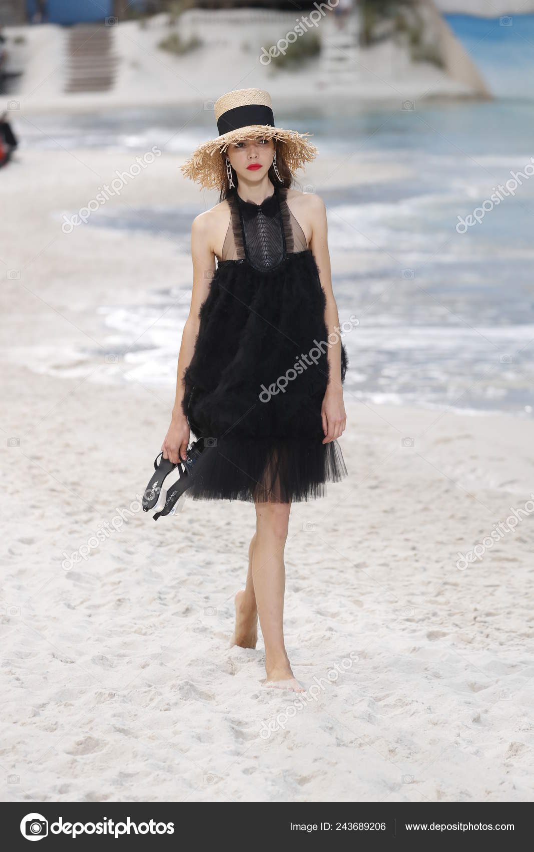 Париж Франция Октября Модель Ходит Подиуму Время Шоу Chanel Рамках.