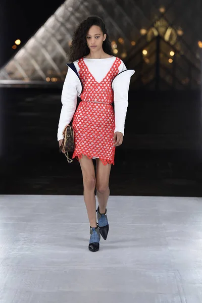 Paris France October Model Walks Runway Louis Vuitton Show Part — Stock Photo, Image