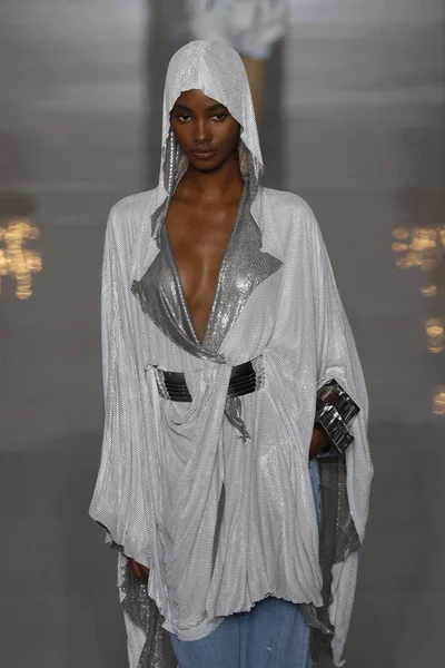 Paris France September Model Walks Runway Balmain Show Part Paris — Stock Photo, Image