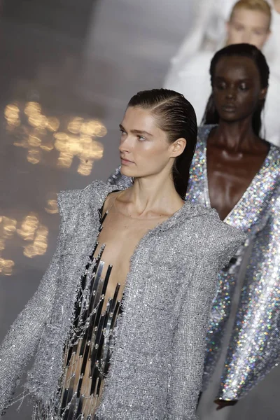 Paris Frankreich September Models Laufen Während Der Balmain Show Rahmen — Stockfoto