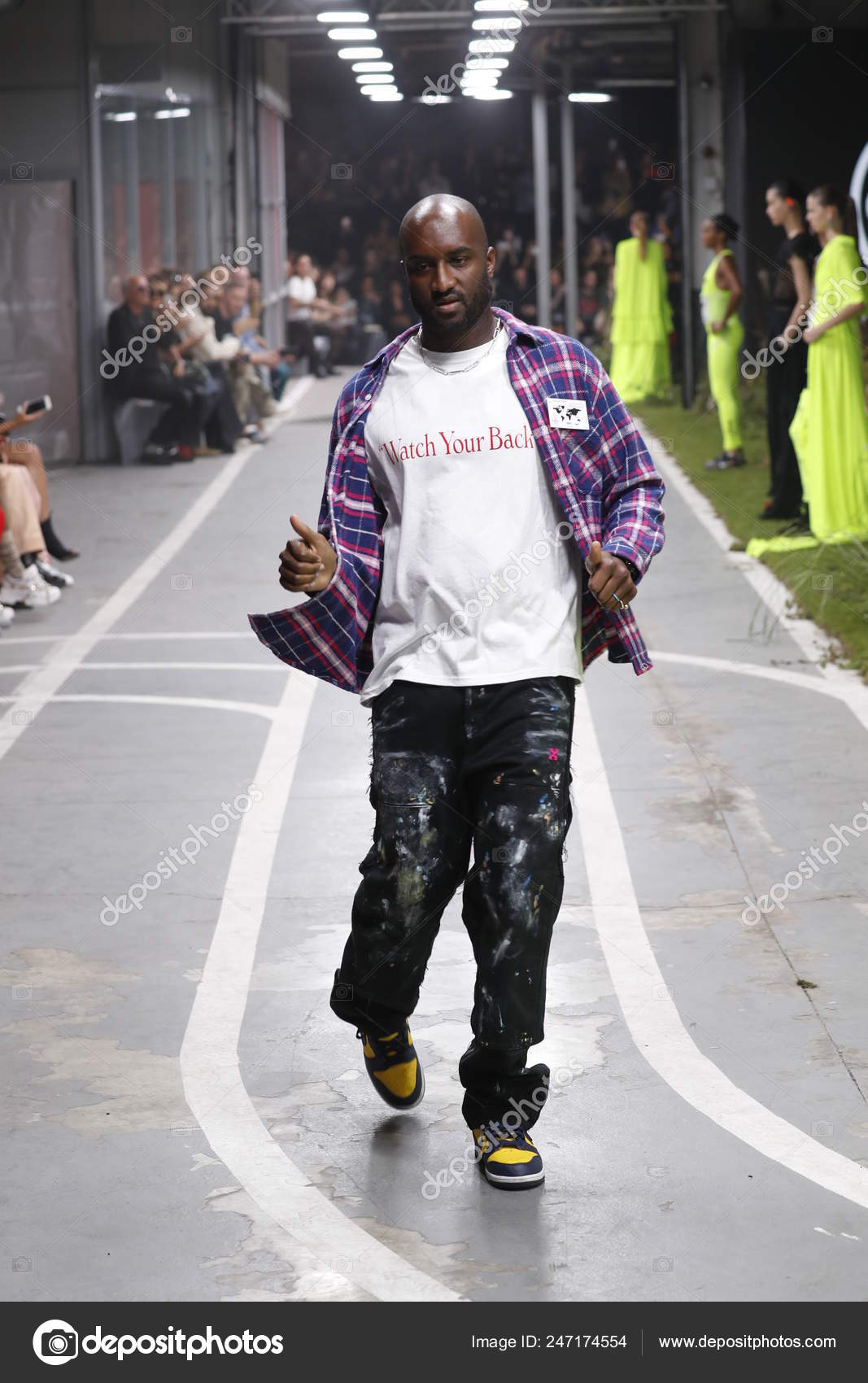 Virgil Abloh celebrated at the Off-White fall-winter 2022-2023 show