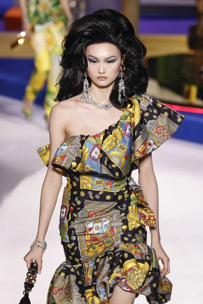 Milan Italy February Cong Walks Runway Moschino Show Milan Fashion — Stock Photo, Image