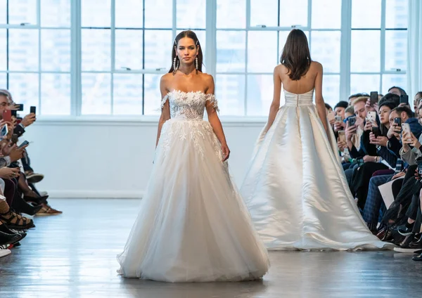 New York Nisan New York Moda Haftası Nda Berta Gelin — Stok fotoğraf