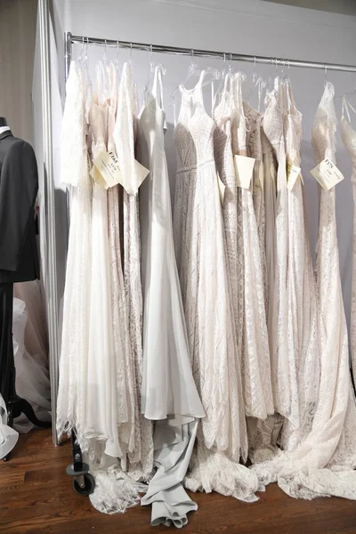 New York April Bridal Dresses Hangers Allure Bridal Spring 2020 — Stock Photo, Image