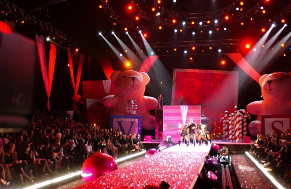New York November Ricky Martin Performs Stage 2005 Victoria Secret — Stock Photo, Image